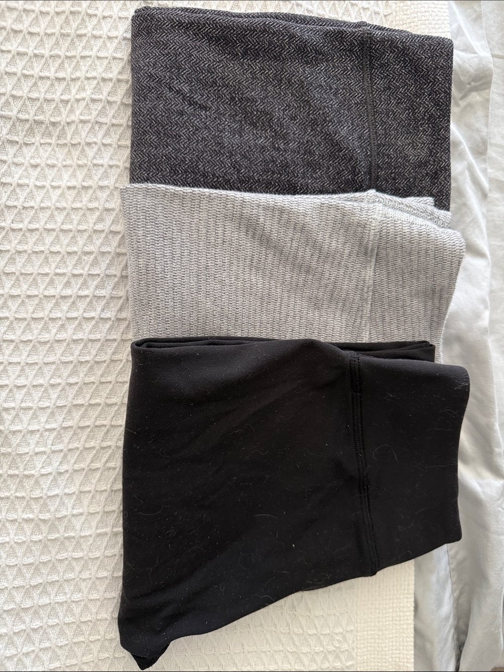 Girls Ivivva sz 14 Soft Stretchy Leggings